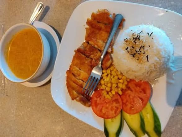 Curry Chicken Fillet (咖哩雞扒)